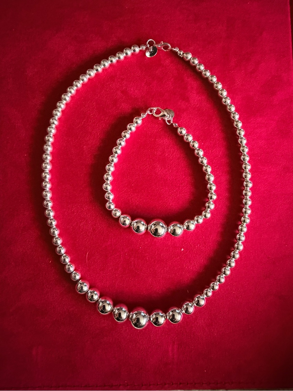 Matching 925 Silver Beaded Necklace and Bracelet Set